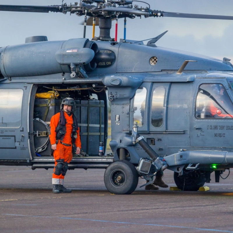 305th Rescue Squadron trains with Coast Guard Advanced Helicopter Rescue School